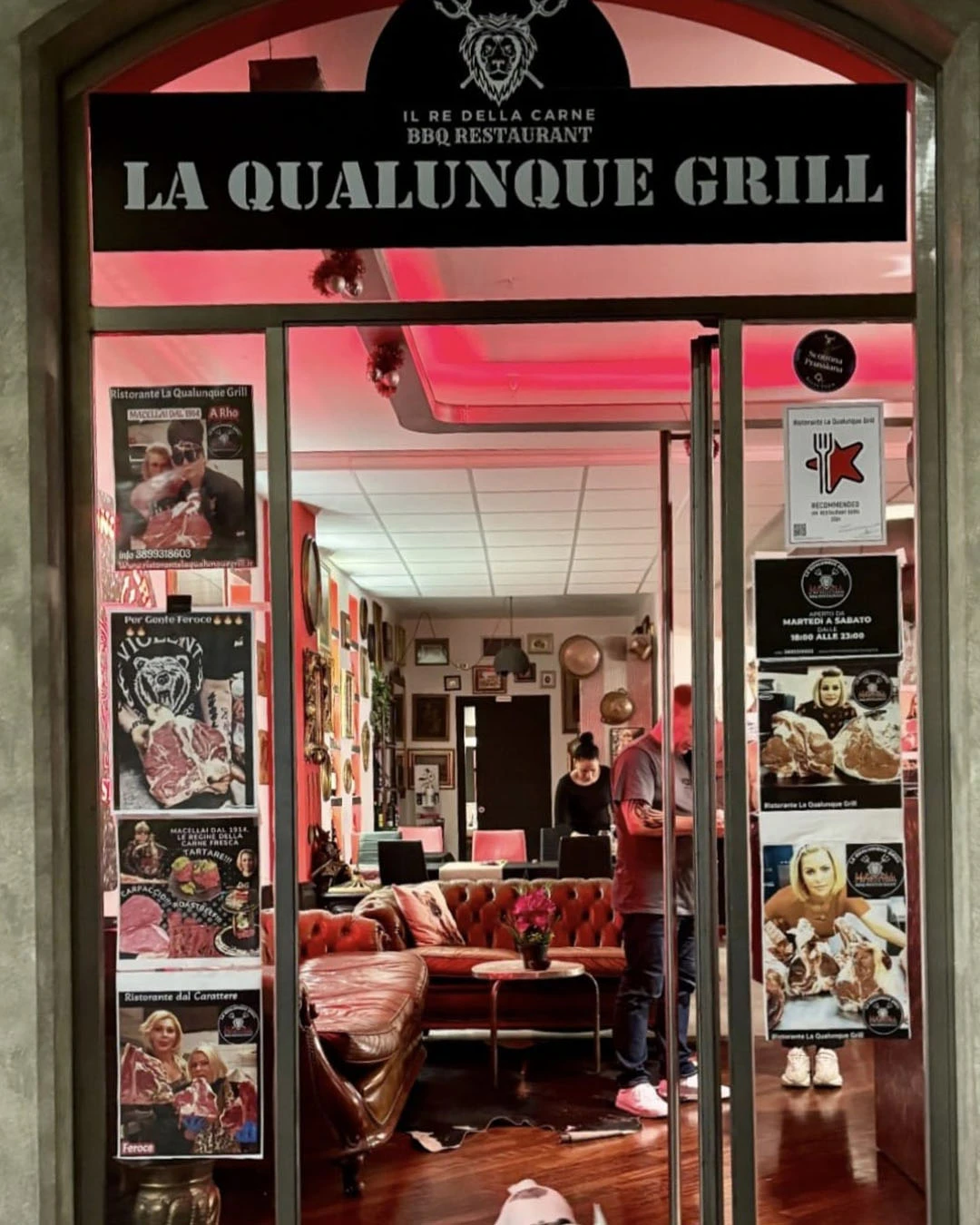 cena-conviviale-rho-ristorante-carne-atmosfera-calorosa-casa-griglieria-milano