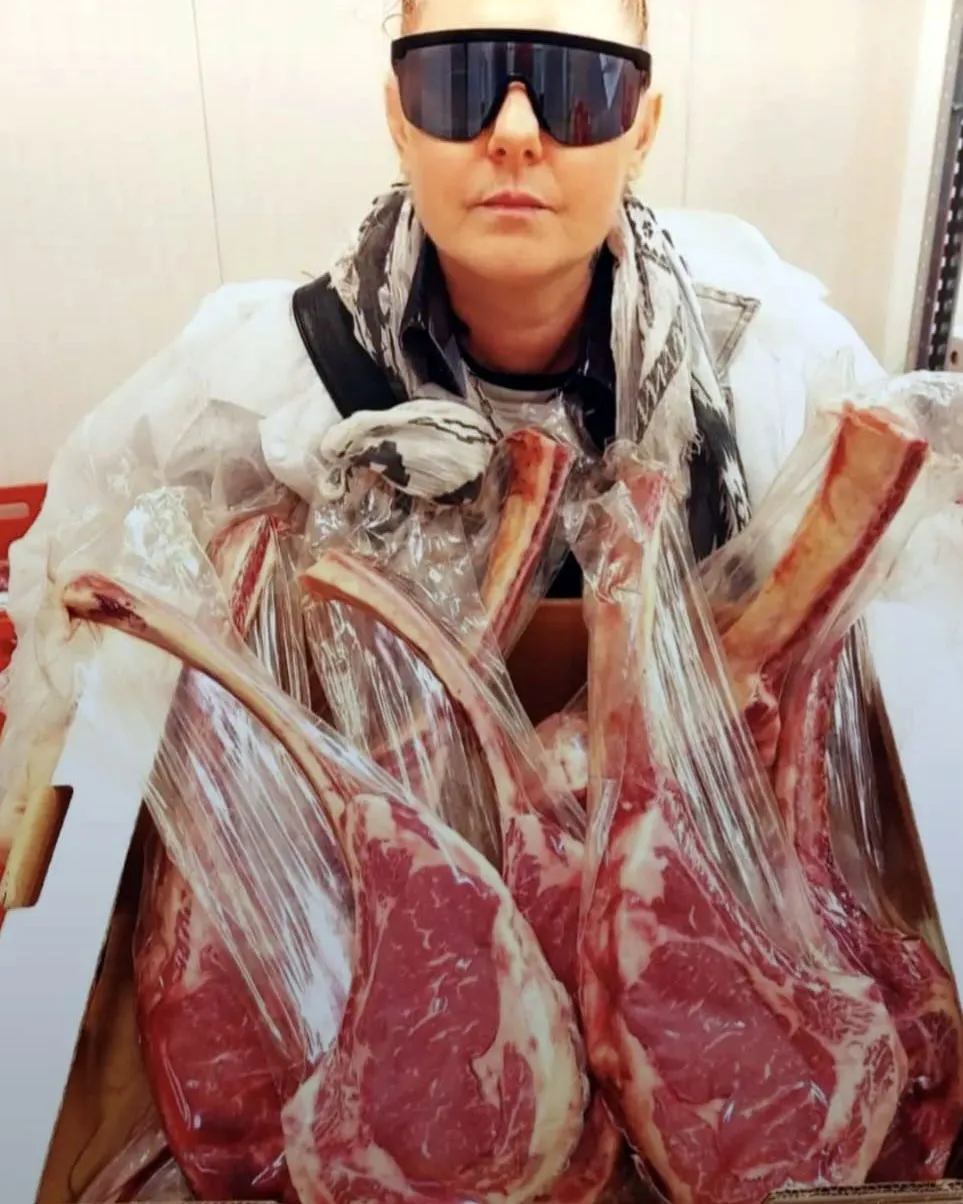 Qualunque Grill Rho - tomahawK sceltI dal macellaio